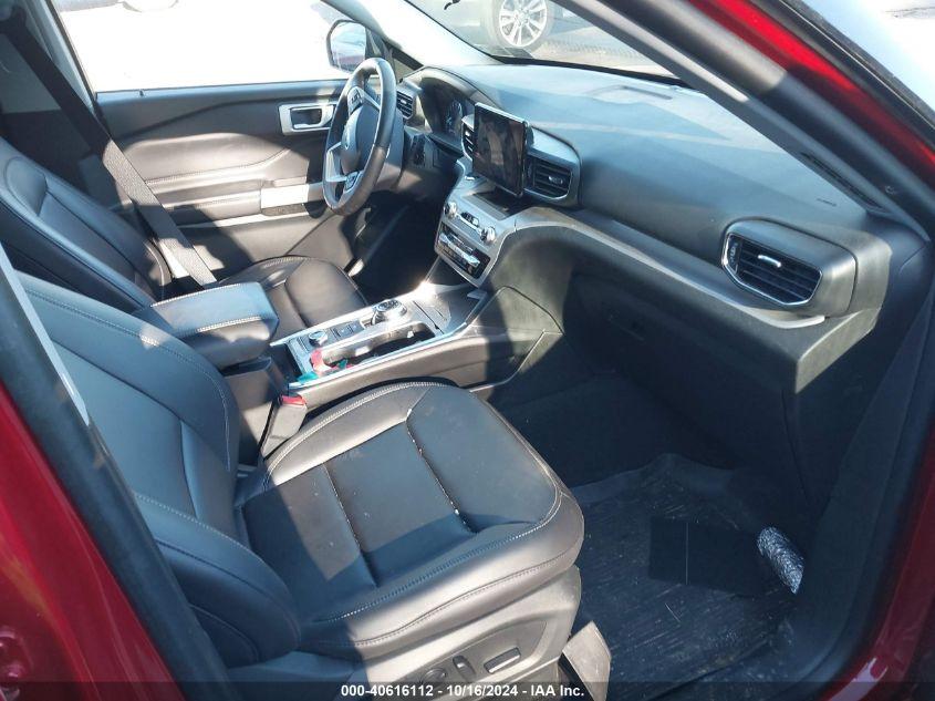 FORD EXPLORER XLT 2023