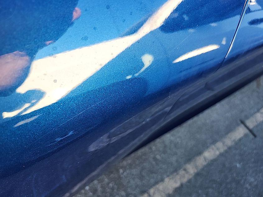 FORD EXPLORER XLT 2021