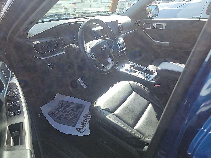 FORD EXPLORER XLT 2021