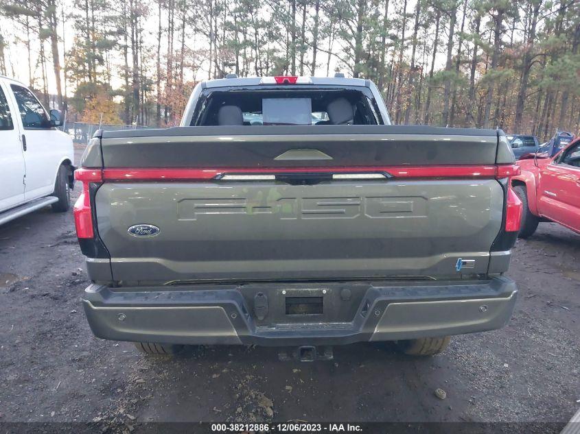 FORD F-150 LIGHTNING LARIAT 2022