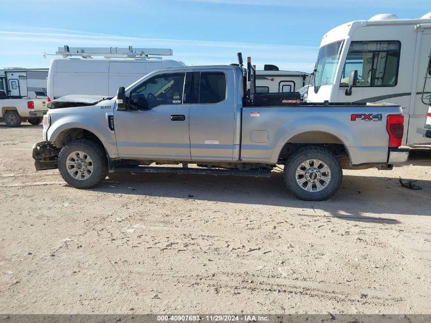 FORD F-250 XLT 2022