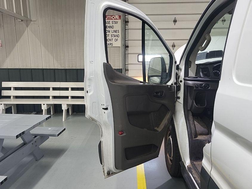 FORD TRANSIT-250 CARGO VAN  2020