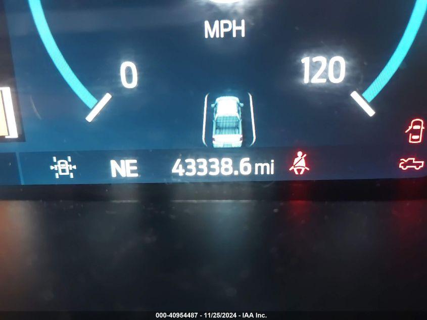 FORD F-150 LARIAT 2023