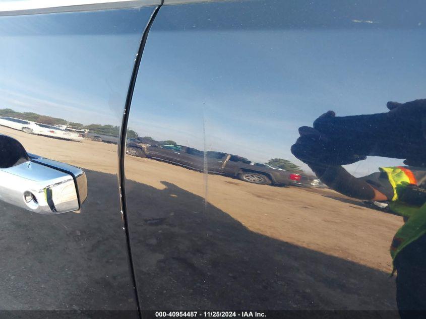 FORD F-150 LARIAT 2023