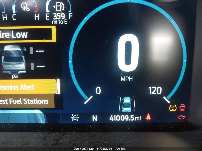 FORD F-150 PLATINUM 2023