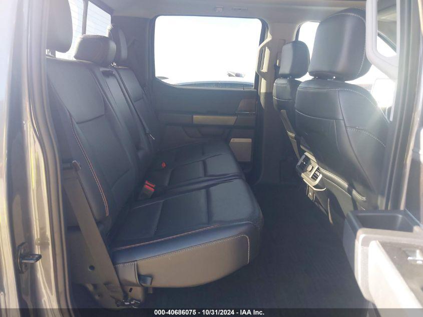 FORD F-150 LARIAT 2022