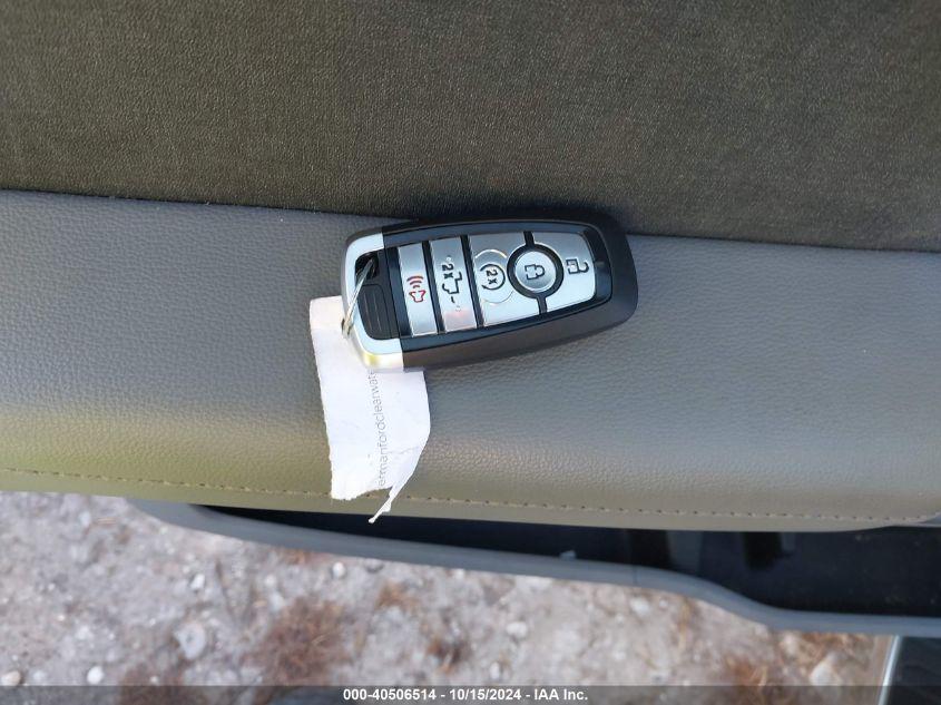 FORD F-150 LARIAT 2022