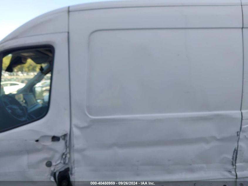 FORD TRANSIT-150  2023