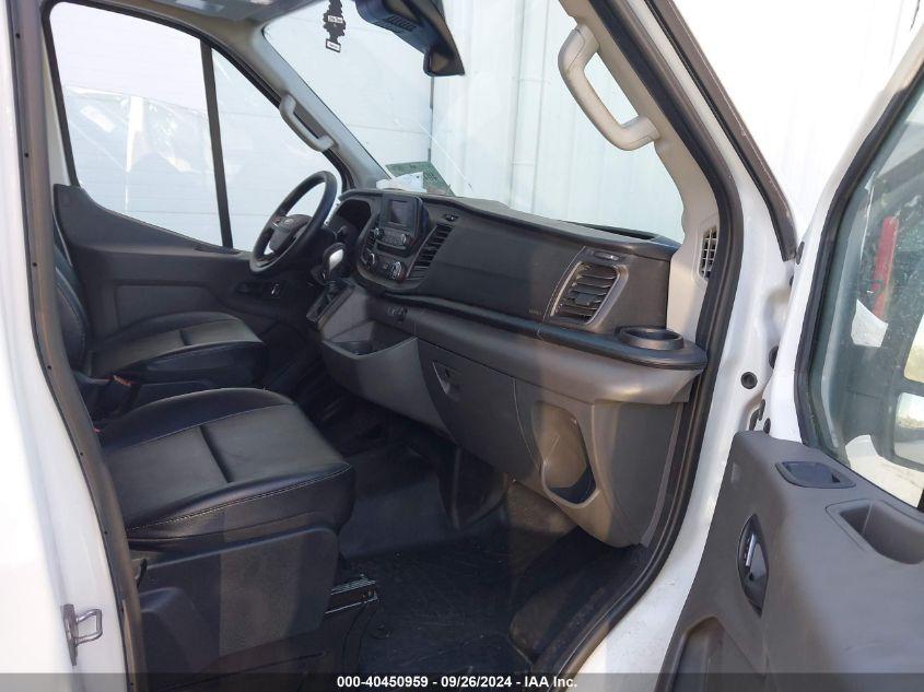 FORD TRANSIT-150  2023