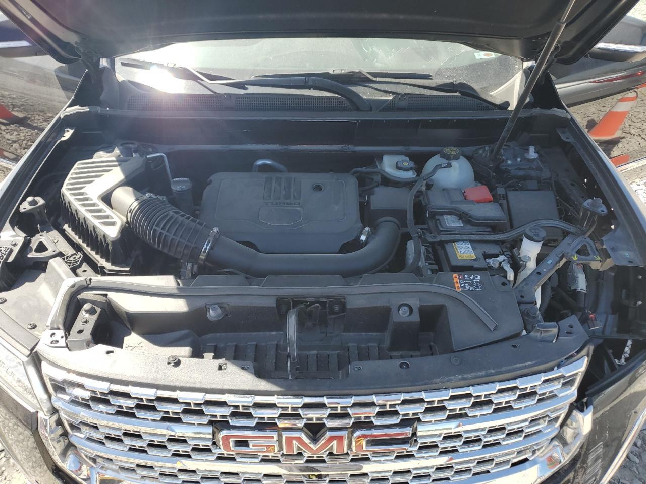 GMC ACADIA DEN  2023