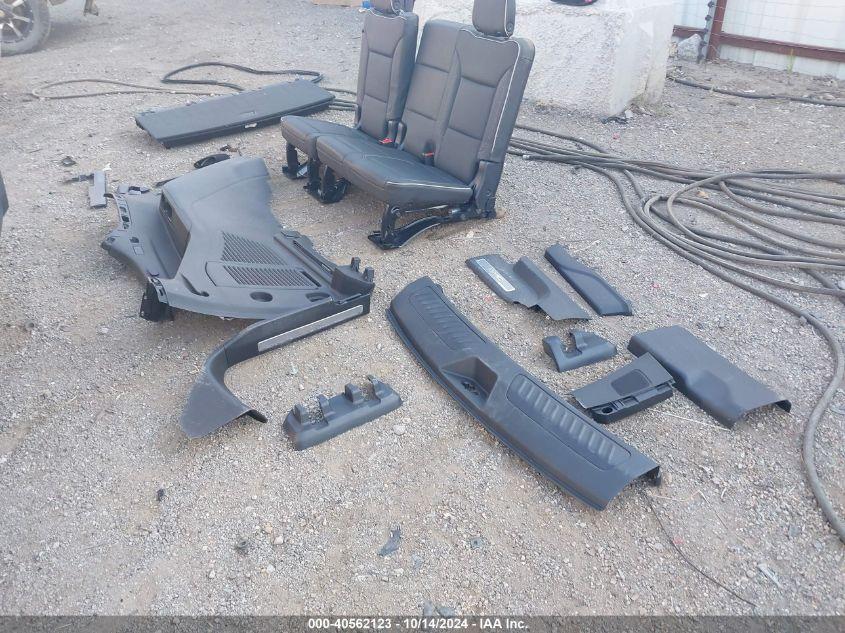 GMC YUKON 4WD SLT 2023