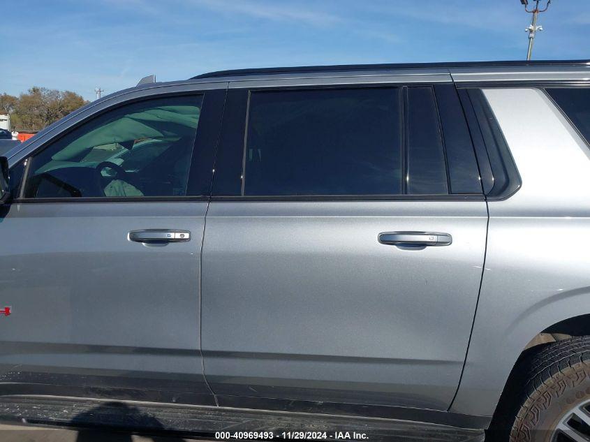 GMC YUKON XL 4WD AT4 2023