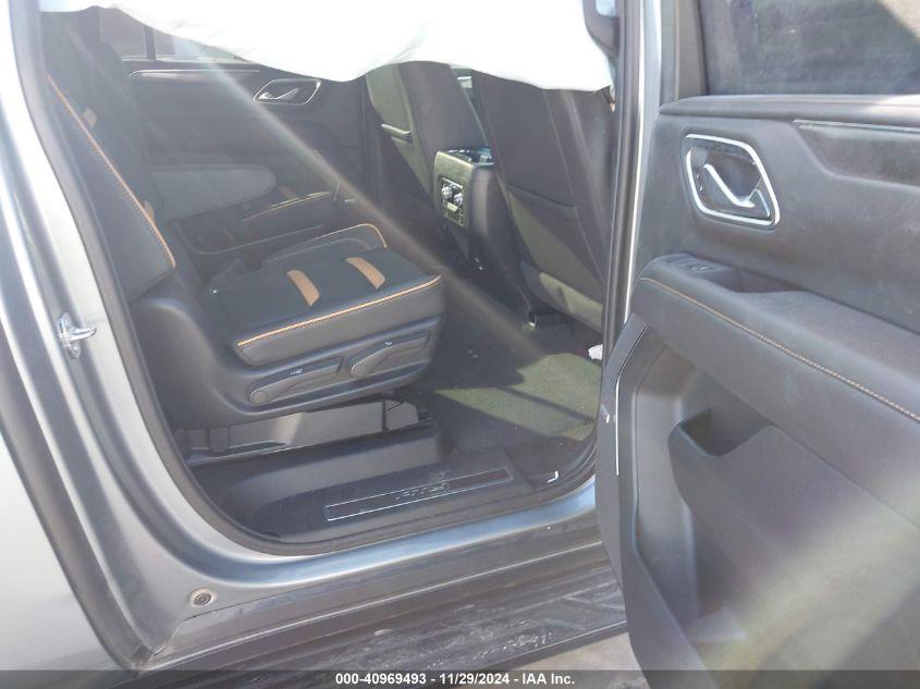 GMC YUKON XL 4WD AT4 2023