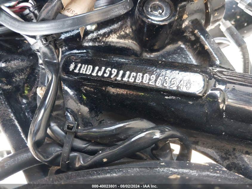 HARLEY-DAVIDSON FLSS  2016