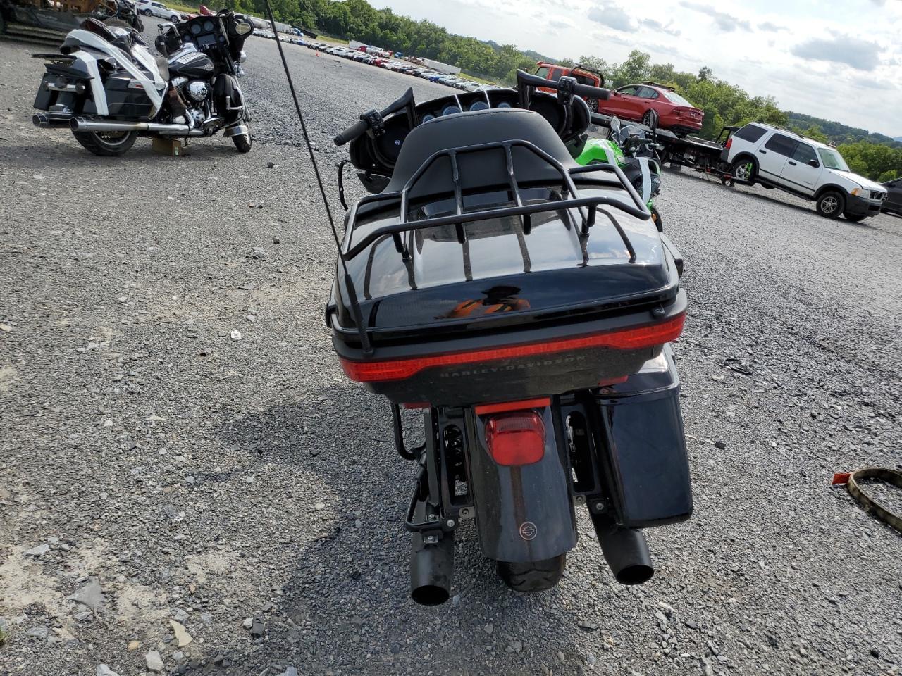 HARLEY-DAVIDSON FL HTK 2022