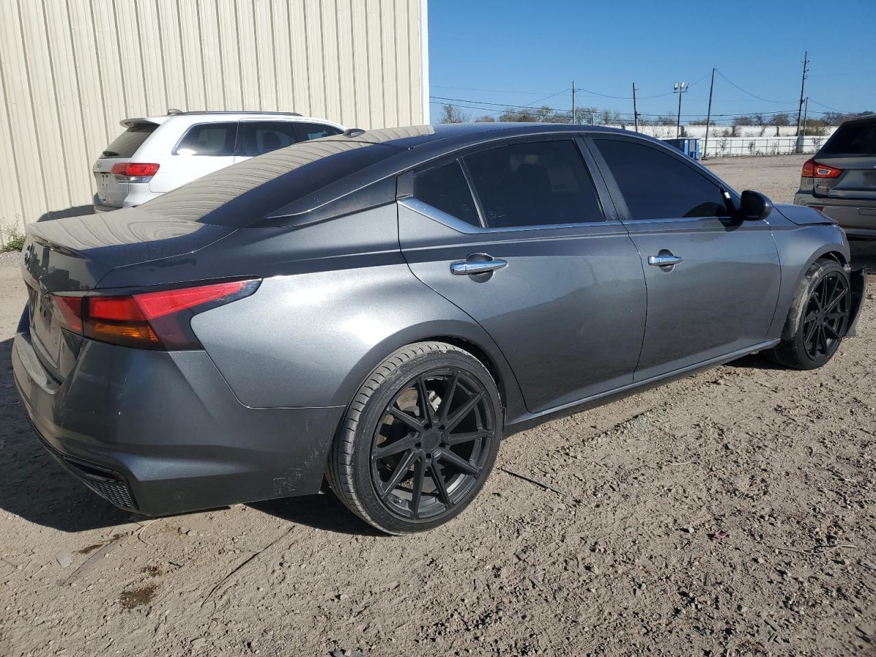 NISSAN ALTIMA S 2019
