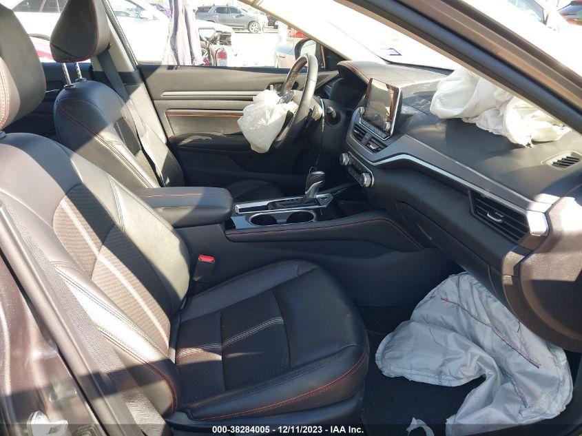 NISSAN ALTIMA SR FWD 2023