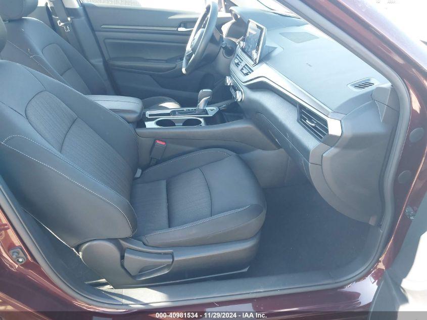 NISSAN ALTIMA SV FWD 2024