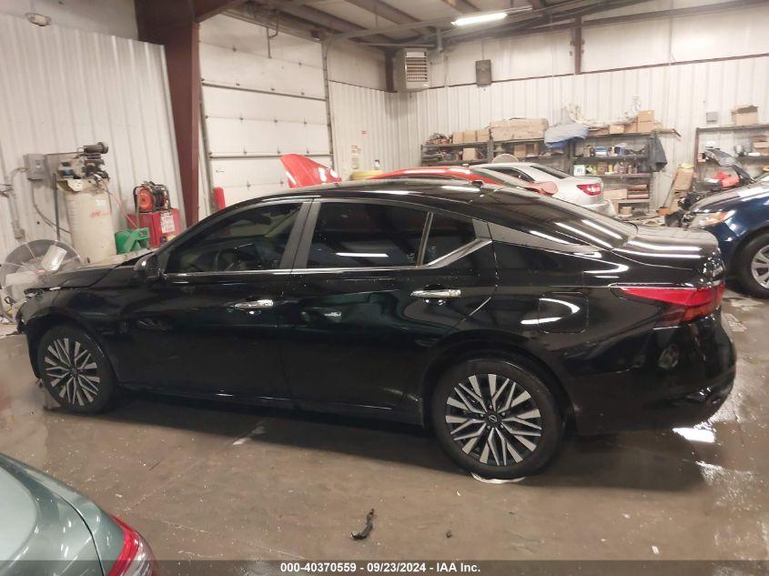 NISSAN ALTIMA SV INTELLIGENT AWD 2024