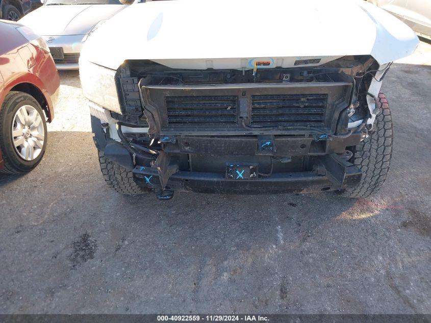 NISSAN FRONTIER S 4X4 2024