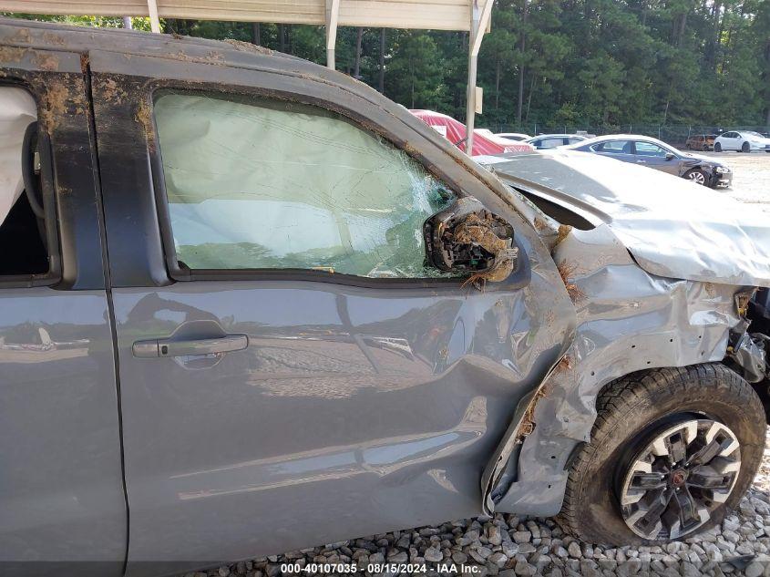 NISSAN FRONTIER PRO-4X 4X4 2024