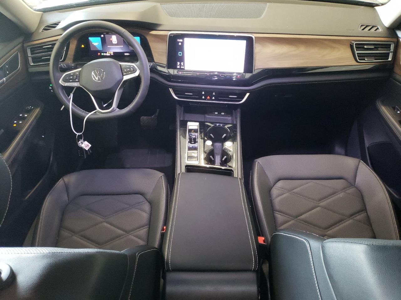 VOLKSWAGEN ATLAS SE 2024