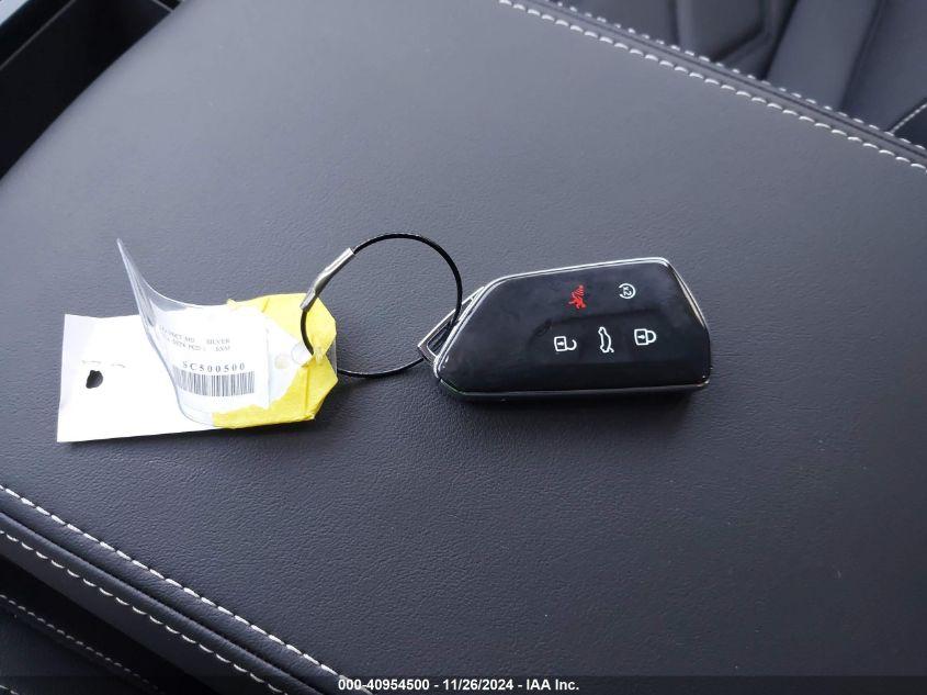 VOLKSWAGEN ATLAS 2.0T SE W/TECHNOLOGY 2025