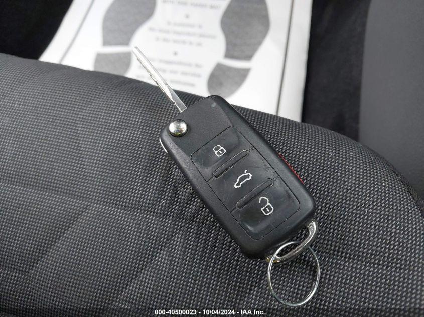 VOLKSWAGEN PASSAT 2.0T S 2021