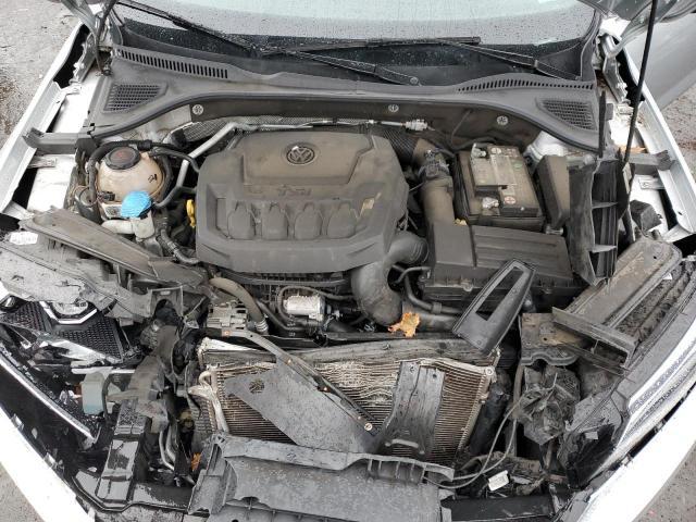 VOLKSWAGEN PASSAT SE 2020