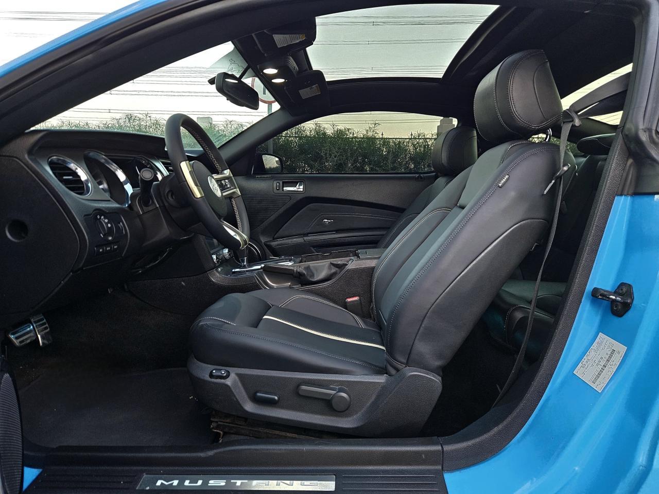 FORD MUSTANG GT  2012