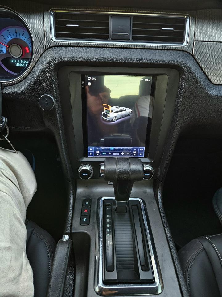 FORD MUSTANG GT  2012