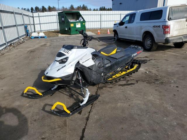SKI DOO SNOWMOBILE SUMMIT SP 2023