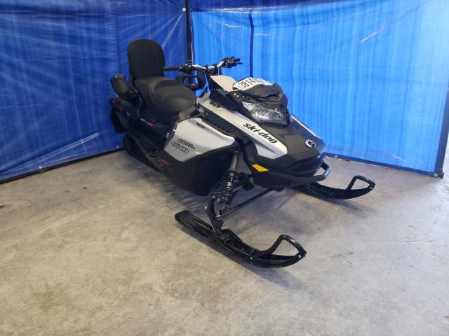 SKI DOO SNOWMOBILE GRAND TOUR 2021