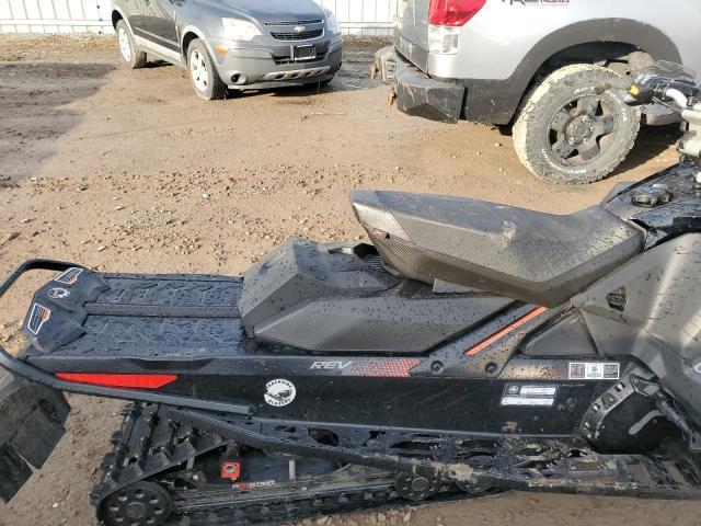 SKI DOO SNOWMOBILE MXZ-X 800 2018