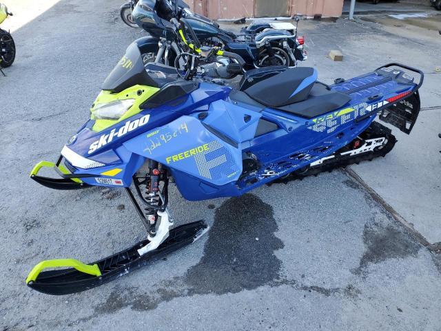 SKI DOO SNOWMOBILE FREERIDE 2020