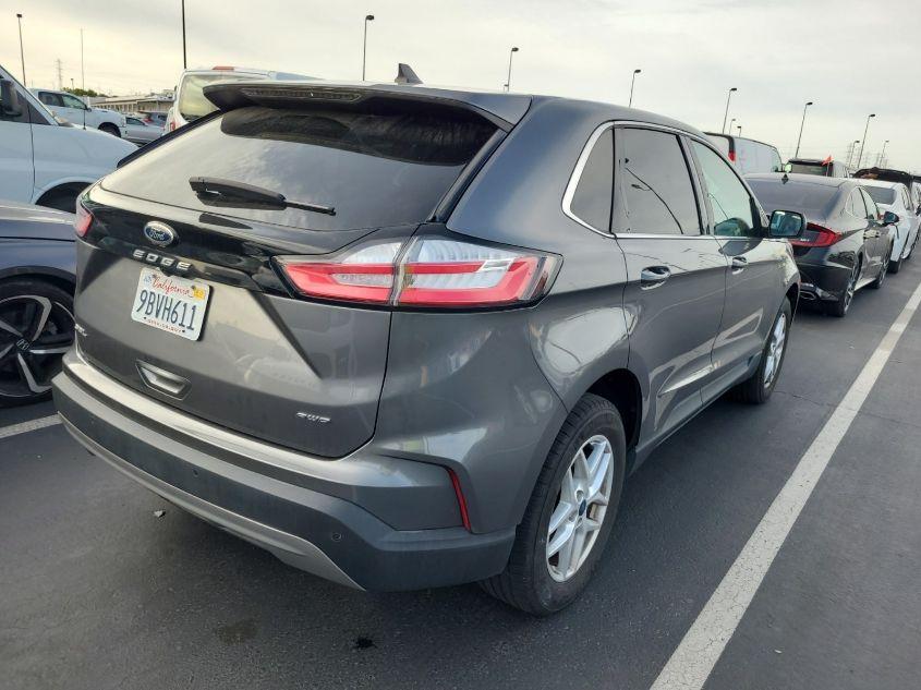 FORD EDGE SEL 2022