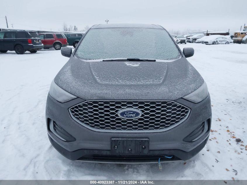 FORD EDGE SEL 2023