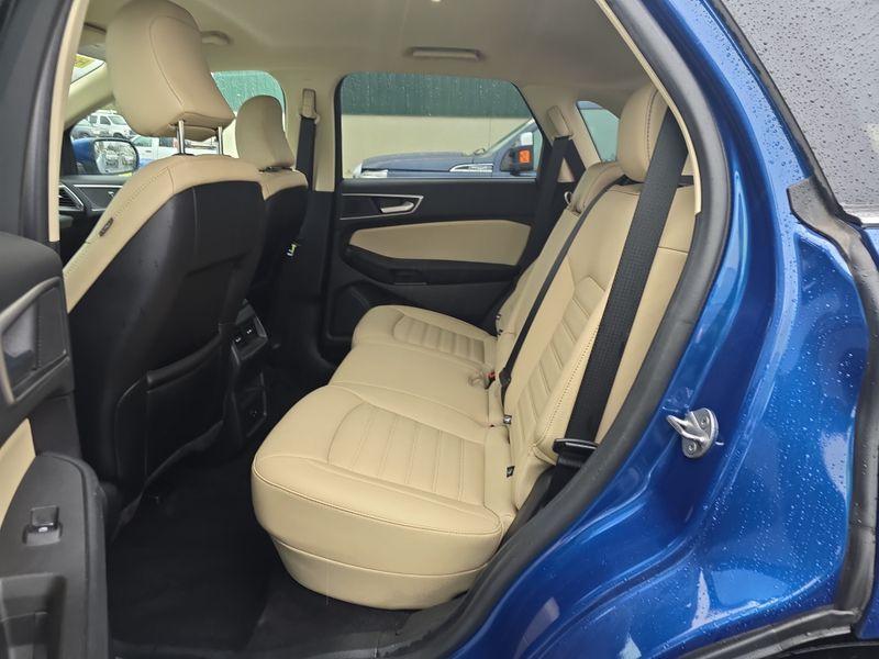 FORD EDGE SEL 2021