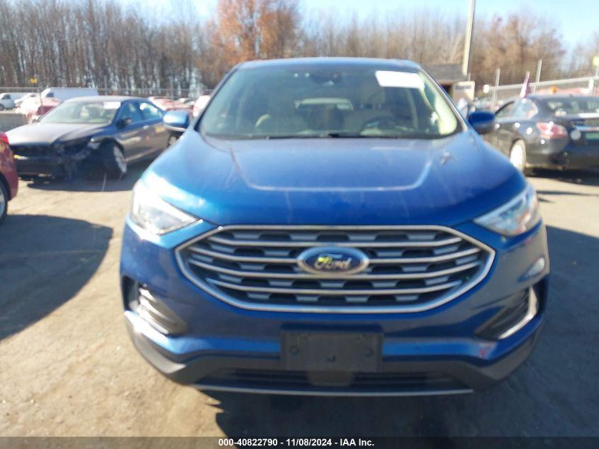 FORD EDGE SEL 2022