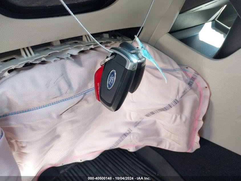 FORD EDGE TITANIUM 2022