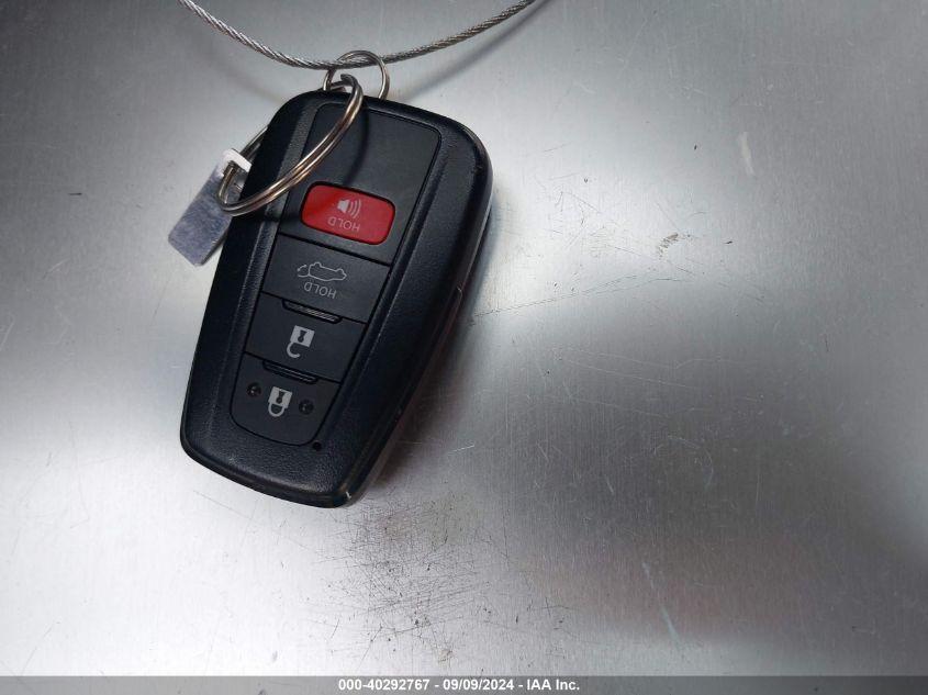 TOYOTA RAV4 XLE PREMIUM 2024