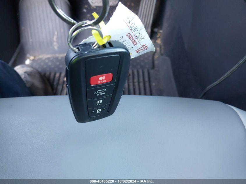 TOYOTA RAV4 XLE PREMIUM 2022