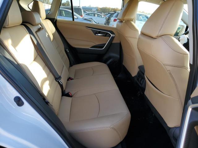 TOYOTA RAV4 XLE P 2023