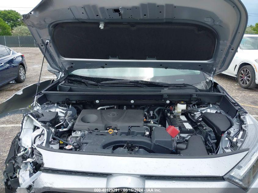 TOYOTA RAV4 XLE PREMIUM 2024