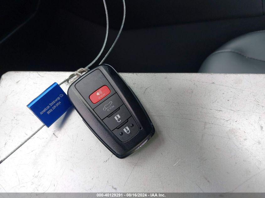 TOYOTA RAV4 XLE PREMIUM 2024