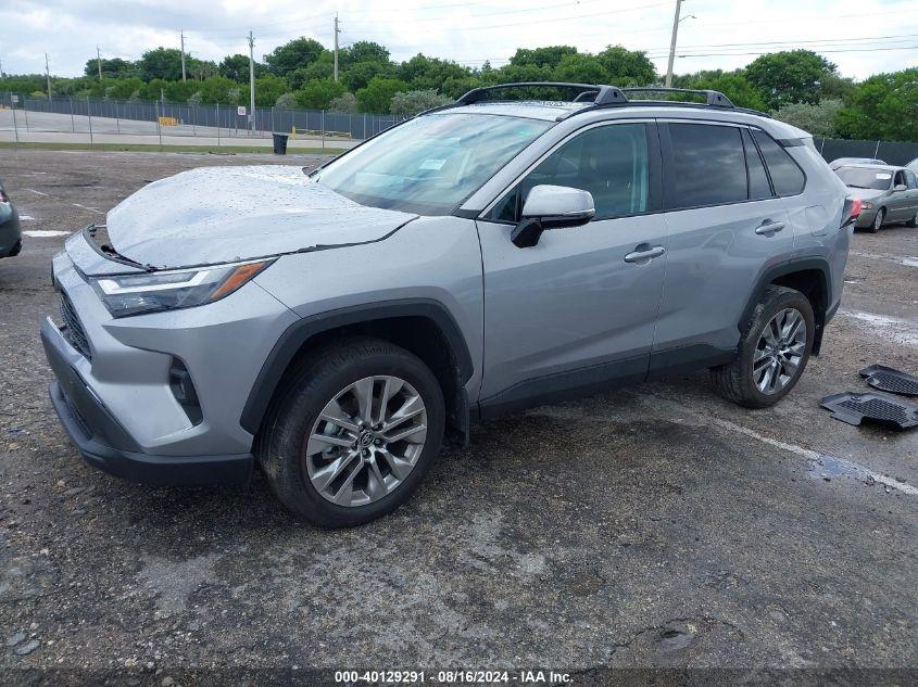 TOYOTA RAV4 XLE PREMIUM 2024