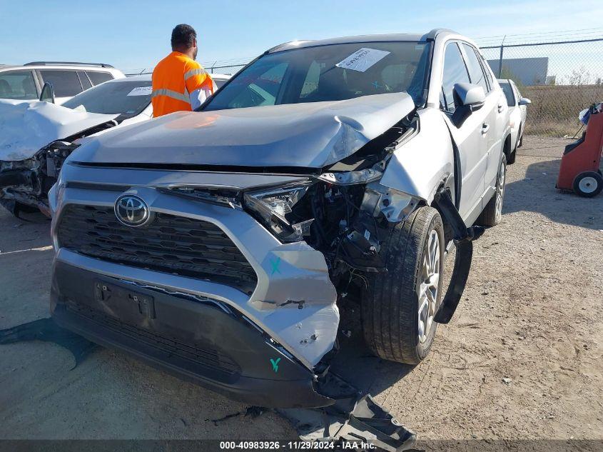 TOYOTA RAV4 XLE PREMIUM 2021