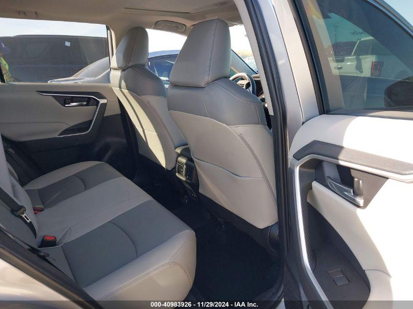 TOYOTA RAV4 XLE PREMIUM 2021