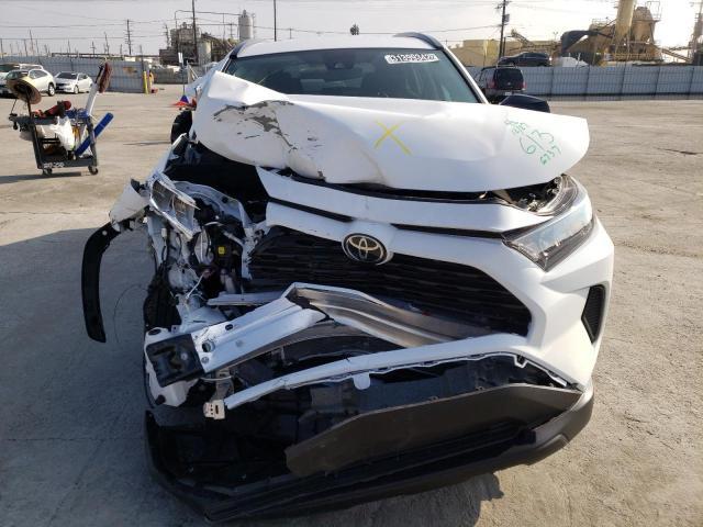 TOYOTA RAV4 LE 2021
