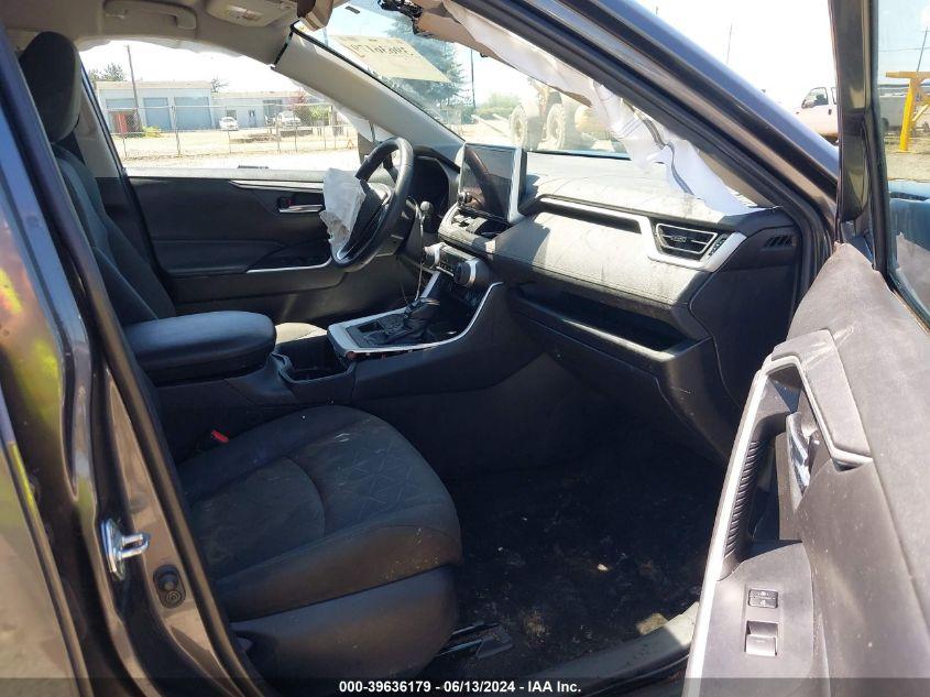 TOYOTA RAV4 XLE 2023